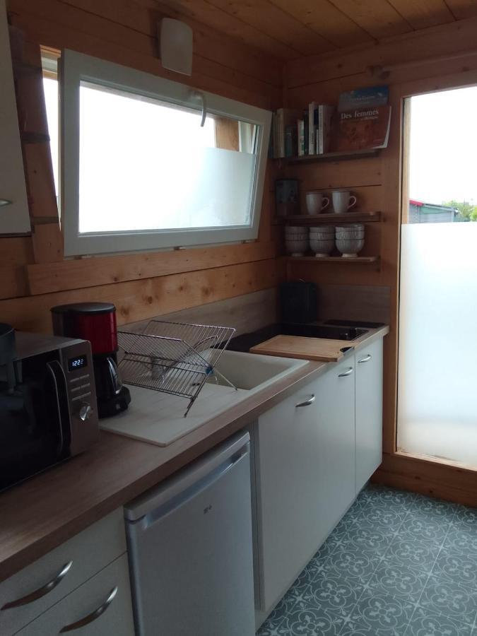 Tiny House Dans Jardin Arbore Perros-Guirec Exterior photo